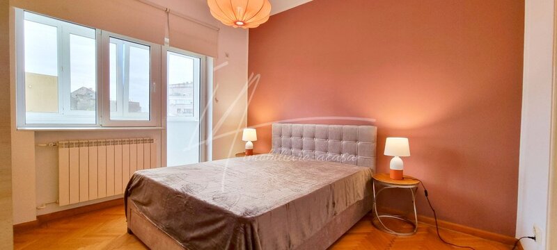 Sala Palatului, Cismigiu, Luterana, inchiriere 2 camere mobilat si utilat